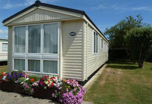 Copthorne Caravans Merston Exterior foto